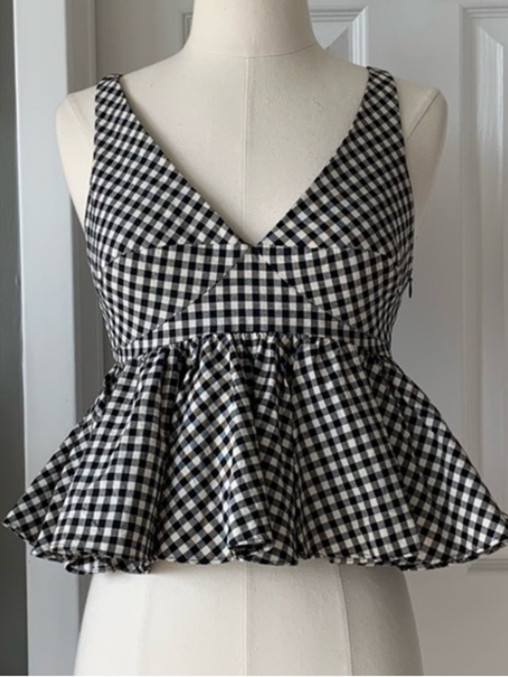 ❤️… Zara Peplum Gingham Top
